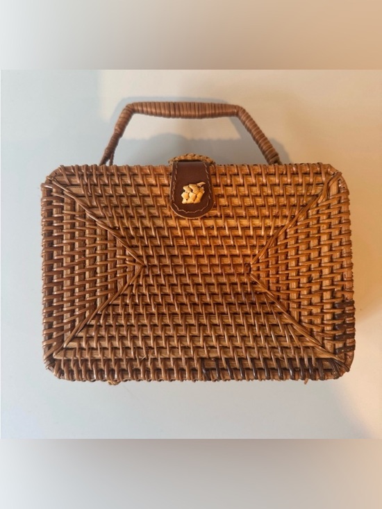 Handbags - Vintage Style Woven Rattan Box Handbag in Brown w/Detachable Leather Strap